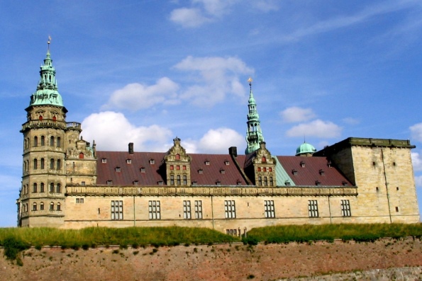 Замок Гамлета в Дании